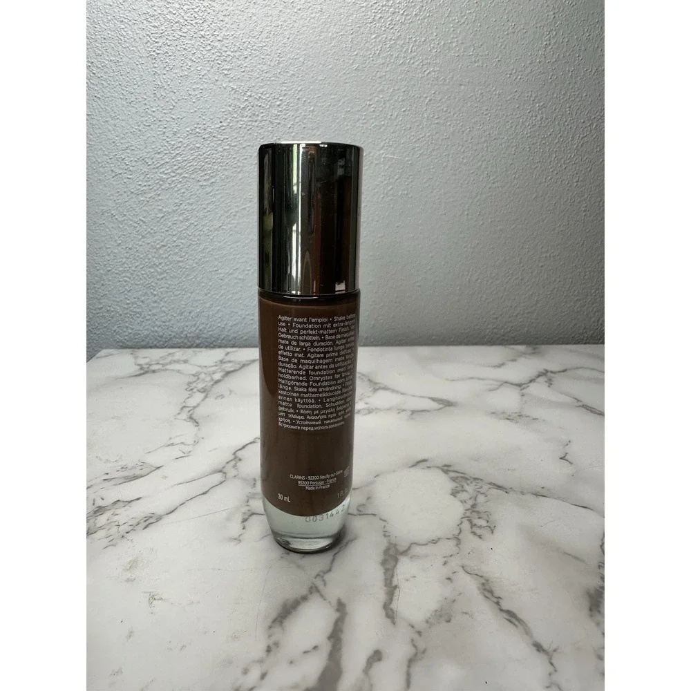 Clarins Paris Everlasting Matte Foundation 120C Espresso.‎ NEW 1oz/30ml